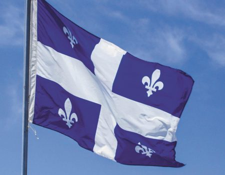 14_Drapeau-du-Quebec_land.jpg